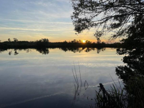Beautiful Waterfront 1 bedroom #4